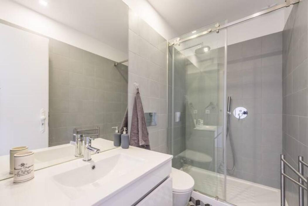 Апартаменты Guestready - Inside The Dots Порту Экстерьер фото